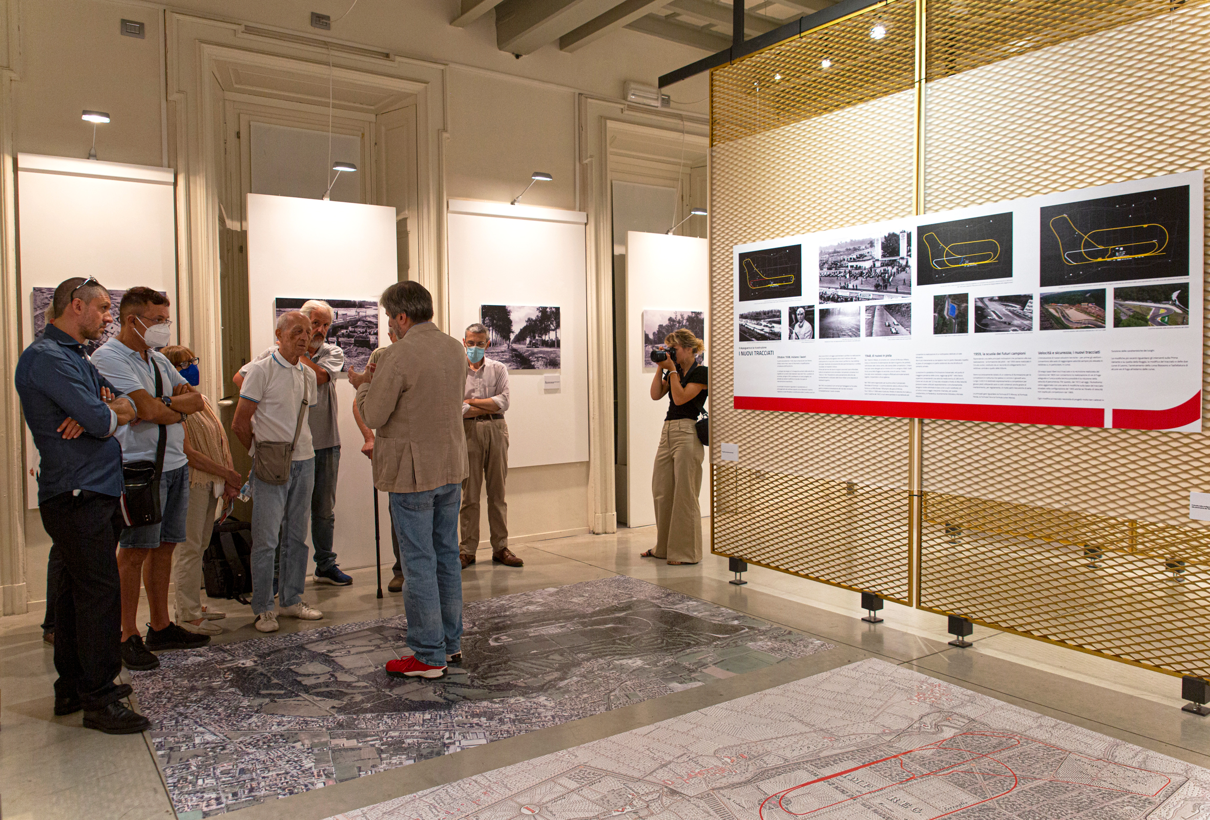 Inaugurazione della mostra sul centenario dell'Autodromo di Monza. Allestimento